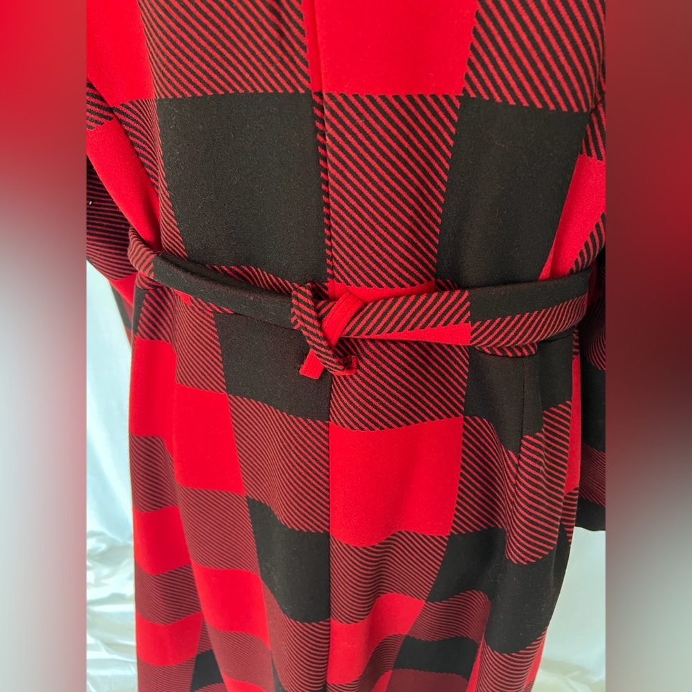 NWT Torrid Red Plaid Tie Waist Wrap Coat Size 3 (22-24) - Picture 11 of 16